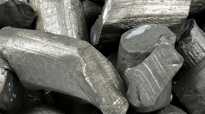 lithium metal chunks